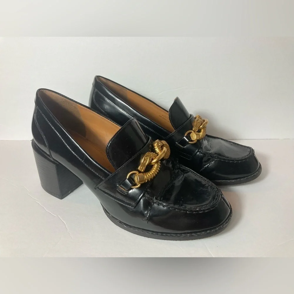 Tory Burch Jessa black patent chunky heels gold equestrian chain horse accent 9M